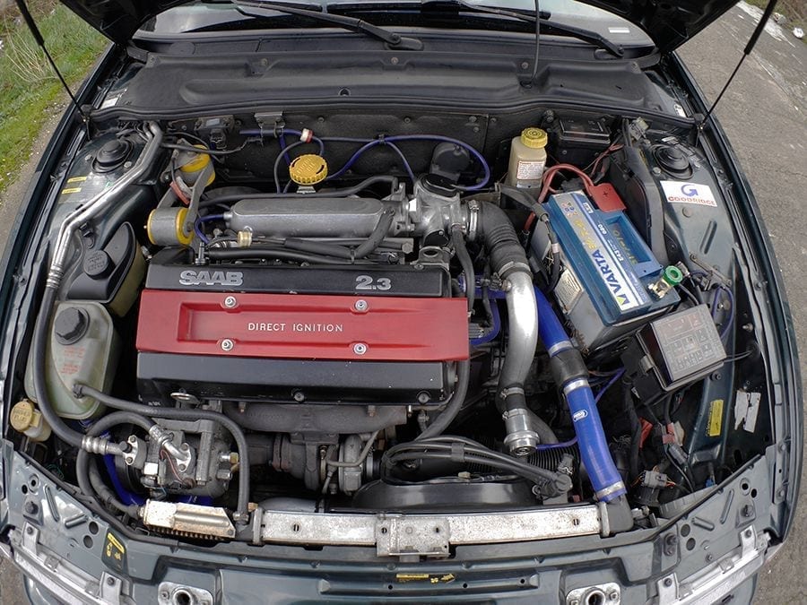 El motor 2.3 Turbo ofrece 225 CV y 350 Nm de par.