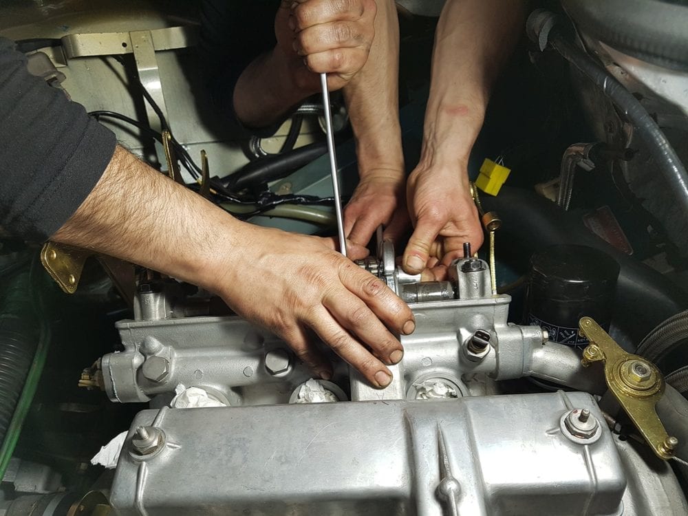 Reparación motor Maserati Citroën SM inyección